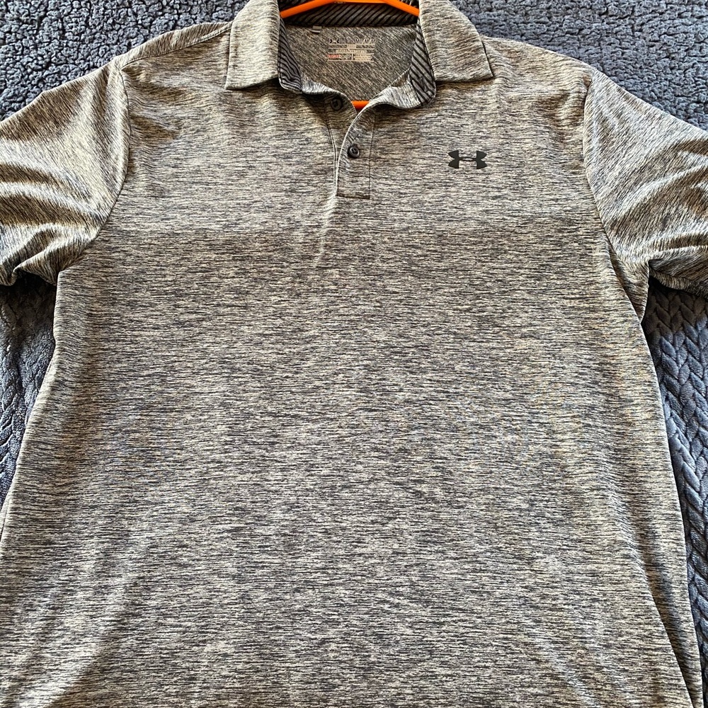 Under Armour Heat gear polo shirt size Medium